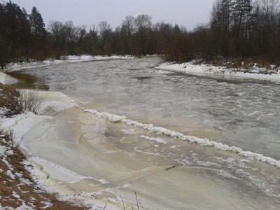 Hea koht turva ja suuresärje püügiks... jää all.